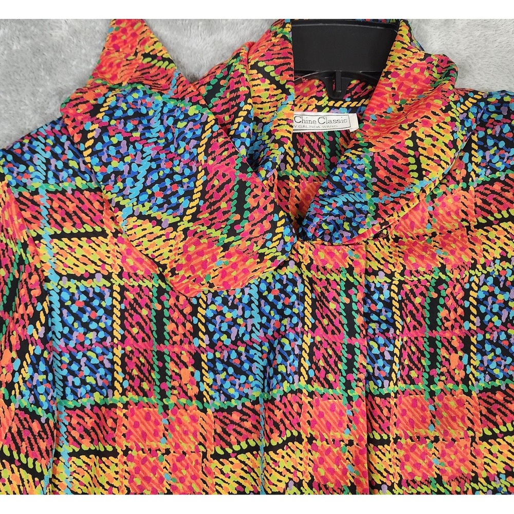 La Chine Classic Shirt Womens 12 Multicolor Geometric Print Blouse 90s Vintage - Picture 10 of 11